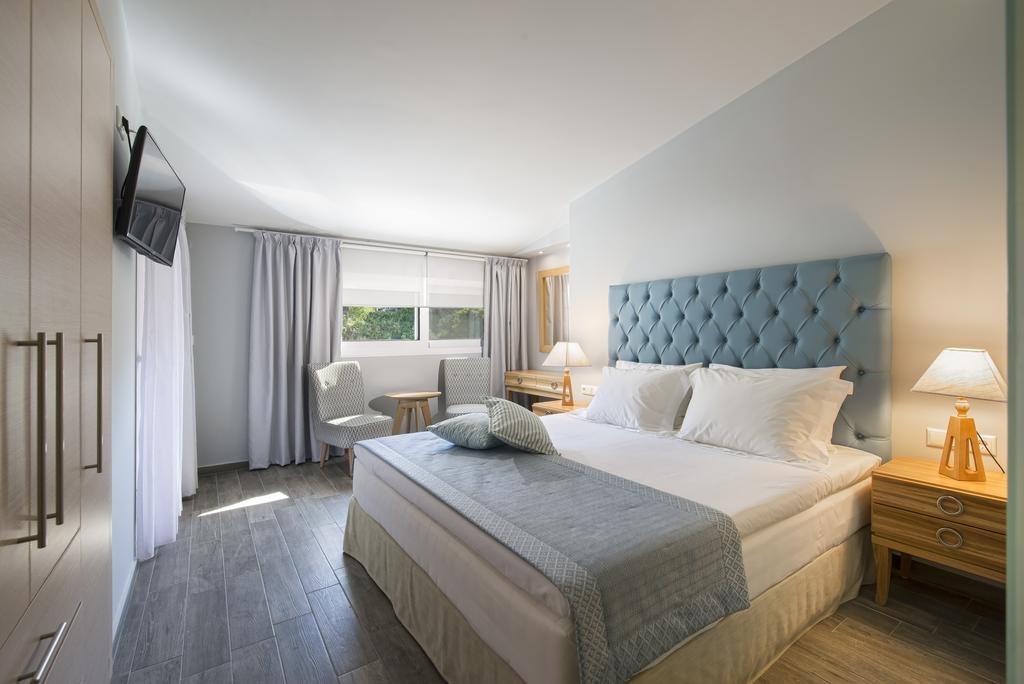 Albatros Hotel Сивота Экстерьер фото